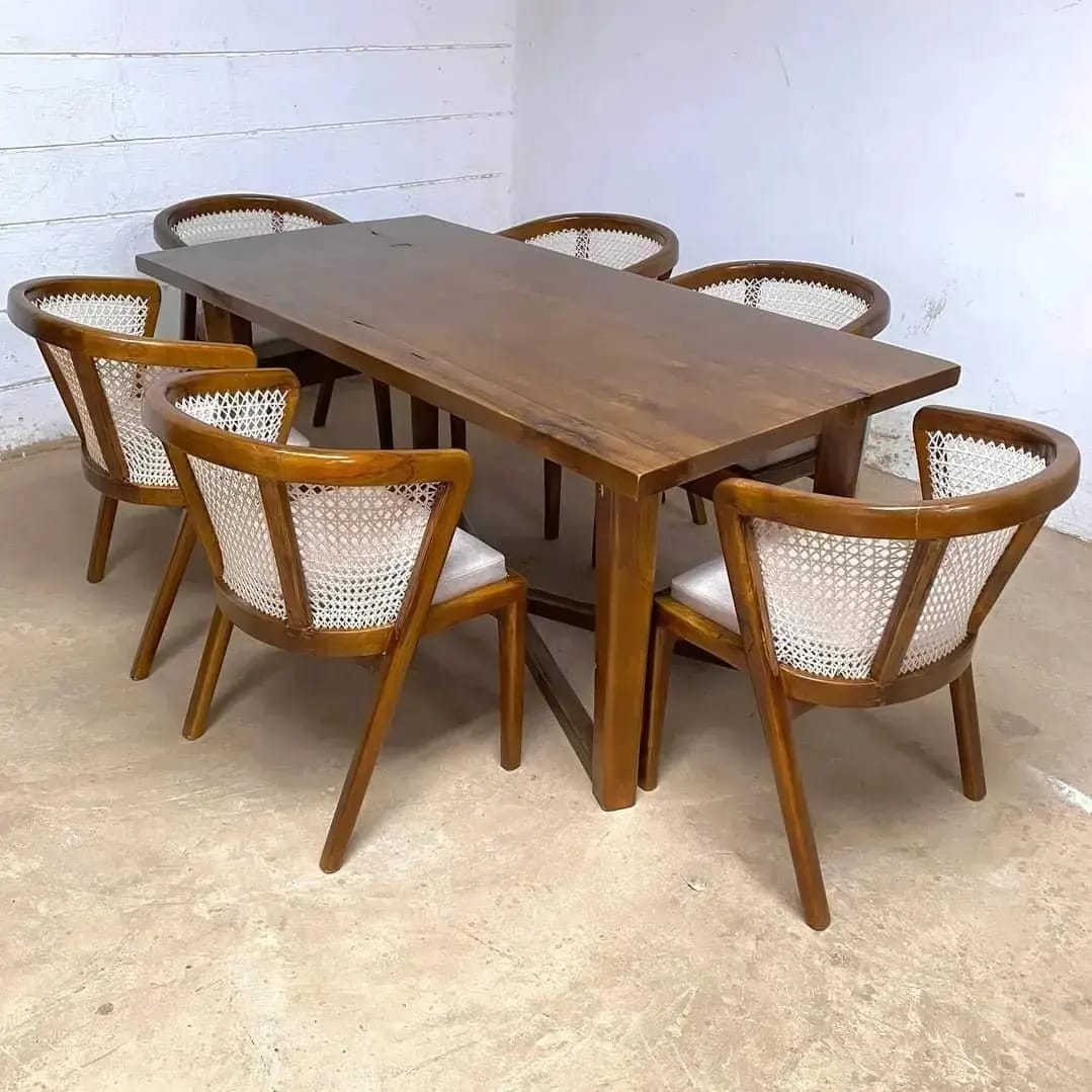 Modern Dinings