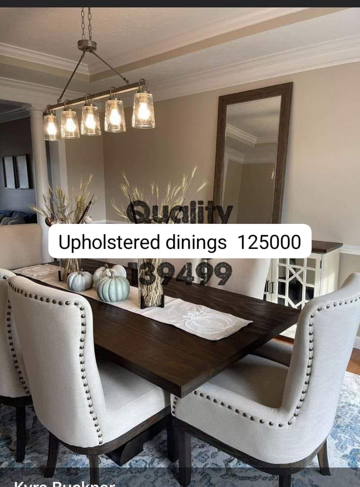Upholsletered Dinnings